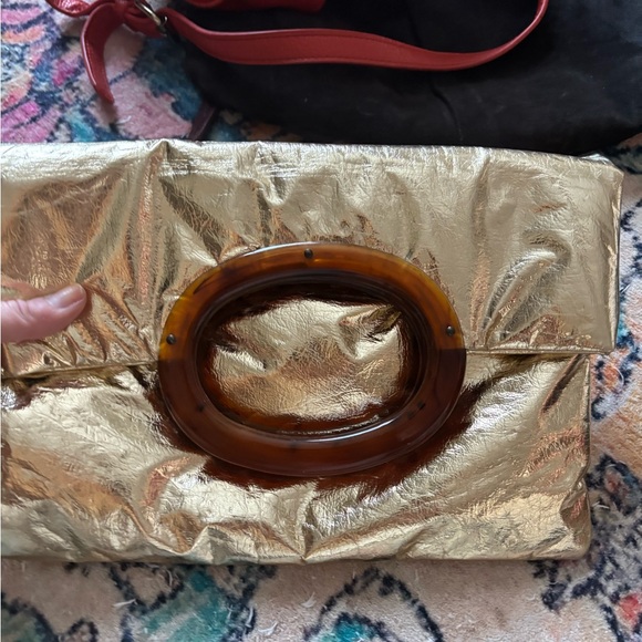 None Handbags - Vintage Lucite handles Chic Gold Clutch with Tortoise Shell  lucite Detail
